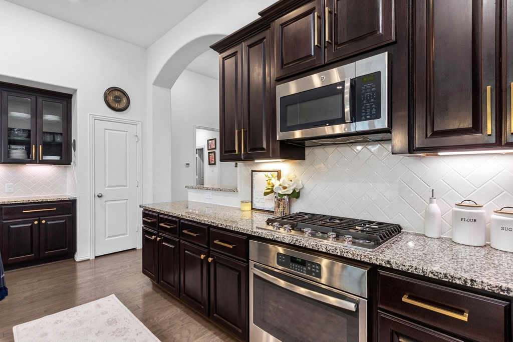 18230 Newmachar Way - Photo 16