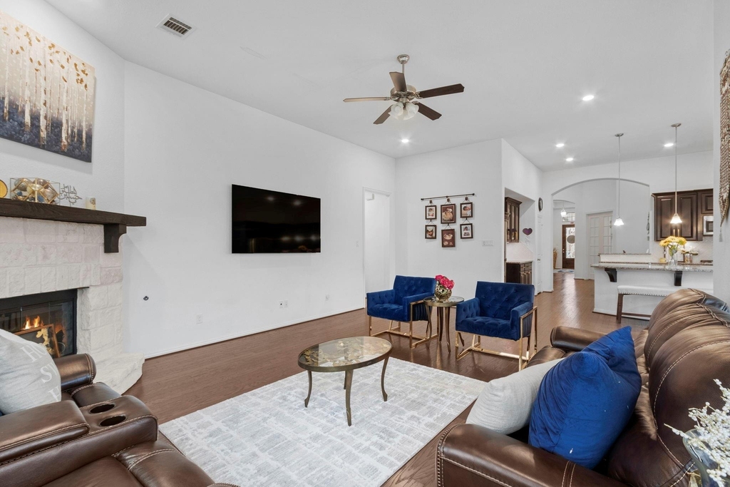 18230 Newmachar Way - Photo 8