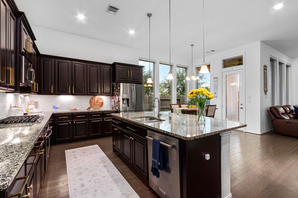 18230 Newmachar Way - Photo 14
