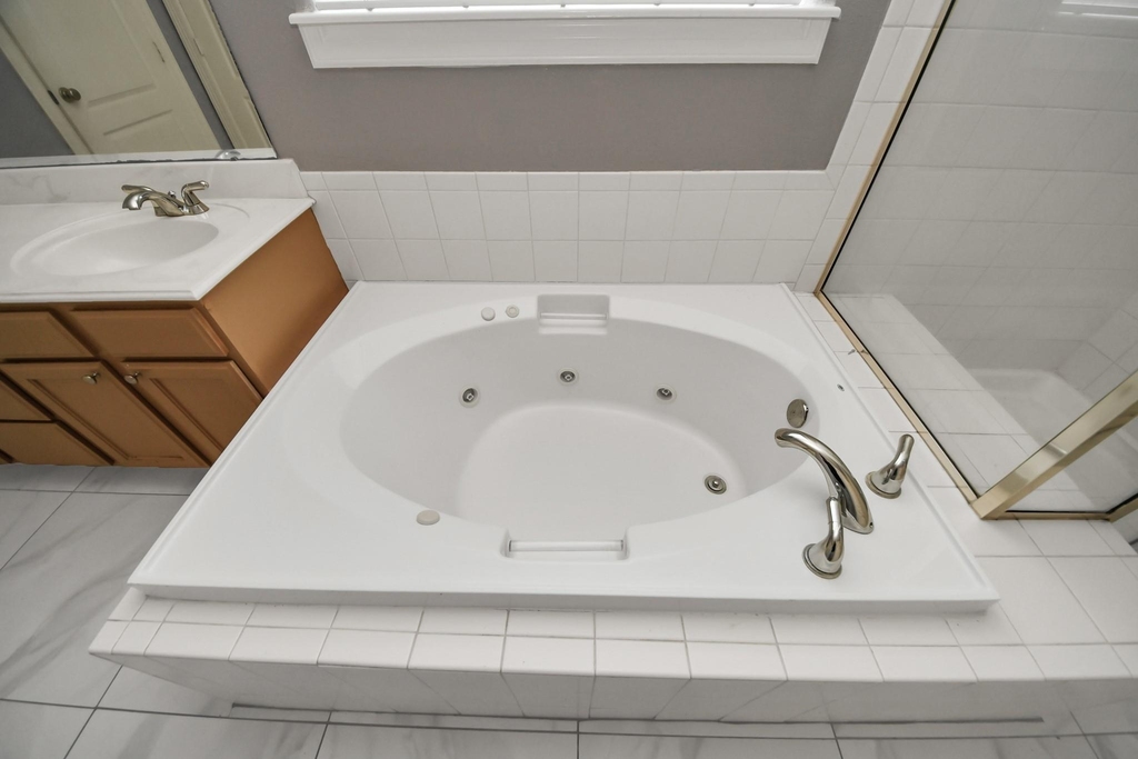 4610 Plum Forest Road - Photo 15
