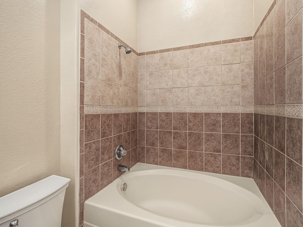 1441 East Street - Photo 22