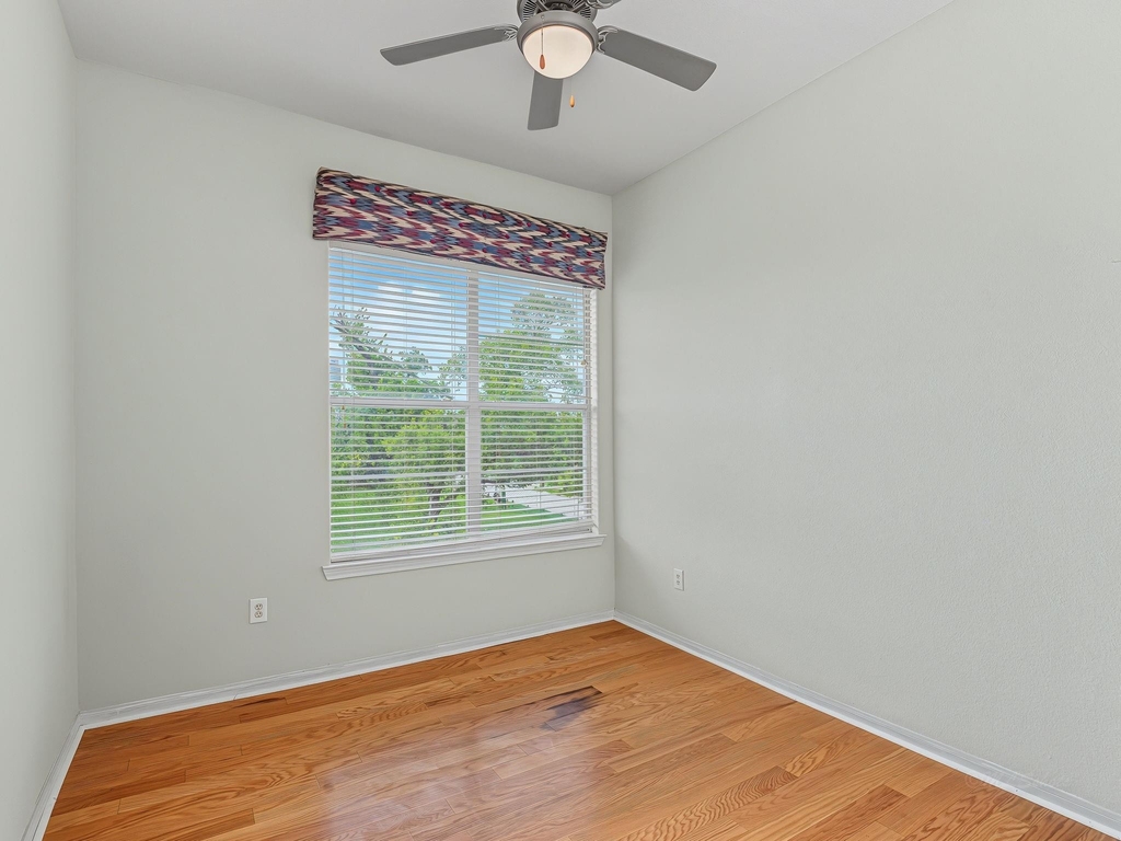 1441 East Street - Photo 17
