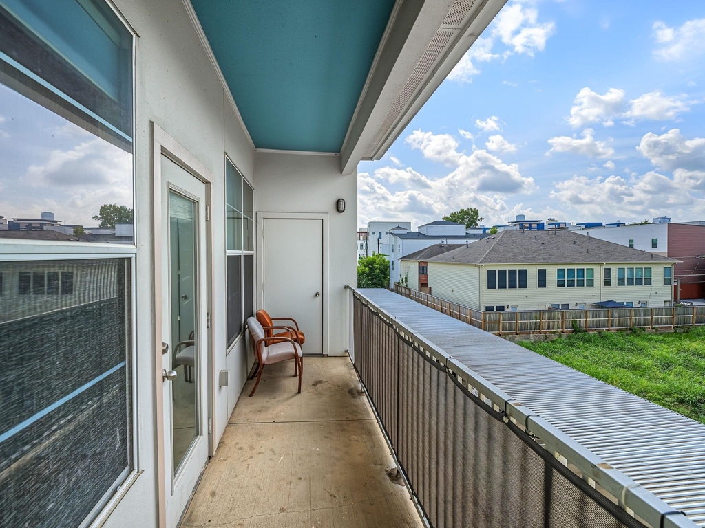 1441 East Street - Photo 26