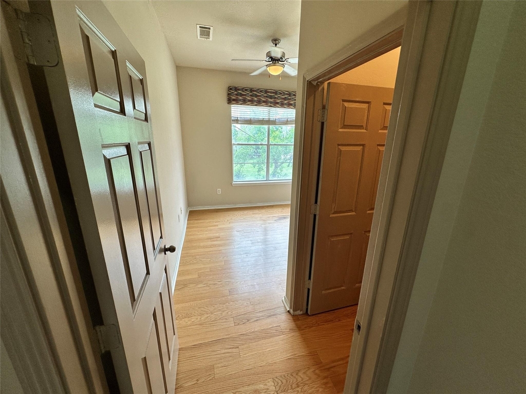 1441 East Street - Photo 22