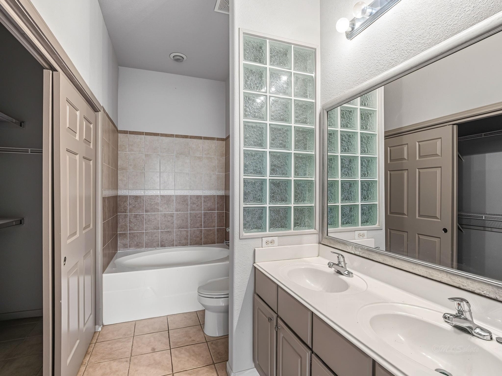 1441 East Street - Photo 14