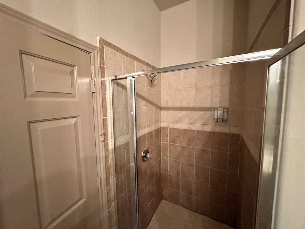 1441 East Street - Photo 13
