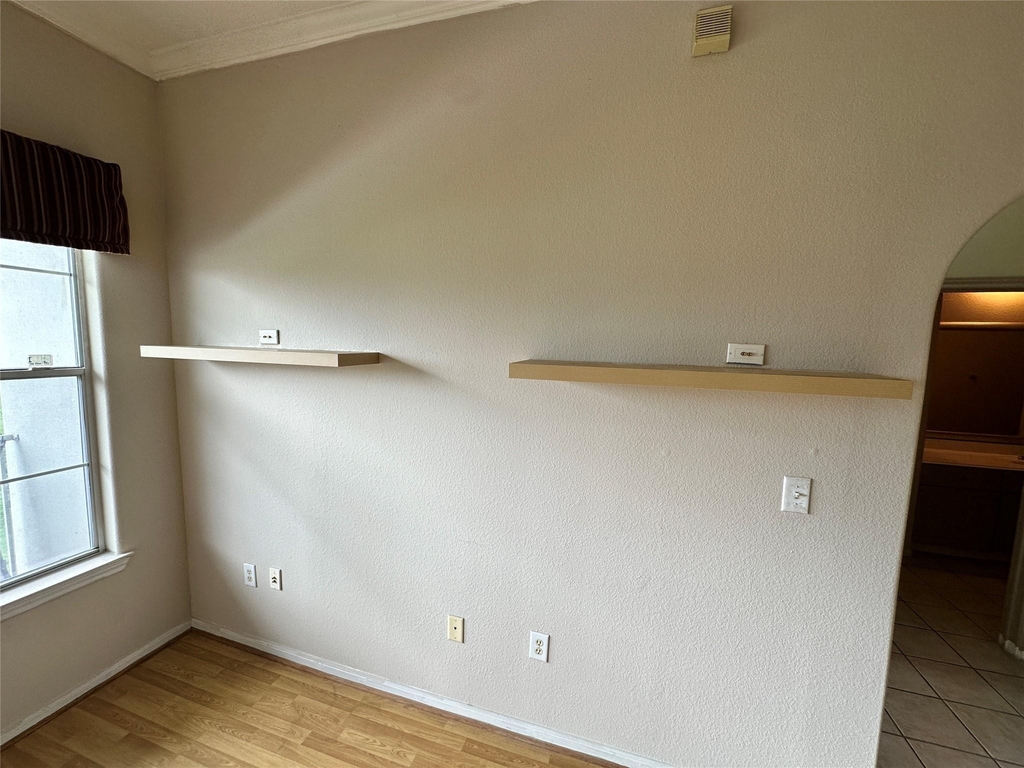 1441 East Street - Photo 7