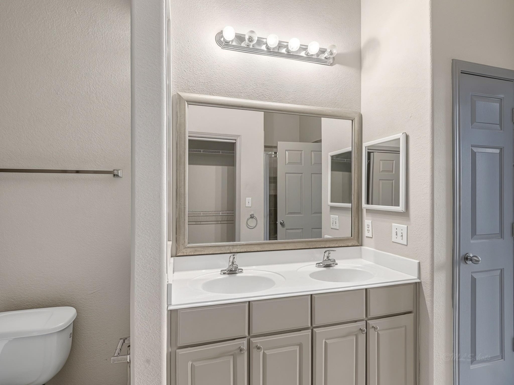 1441 East Street - Photo 16