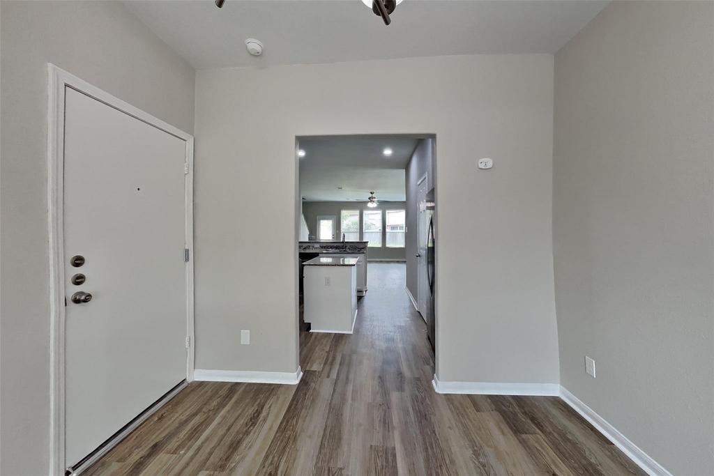 15214 Taos Creek Court - Photo 4