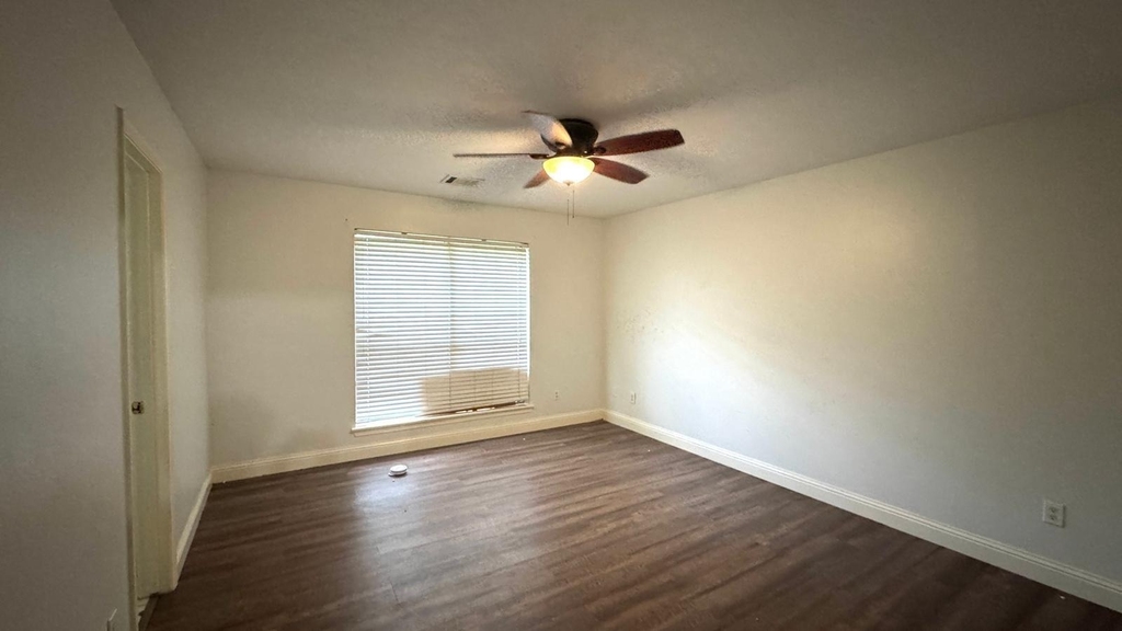 6422 Diamond Rock Drive - Photo 9