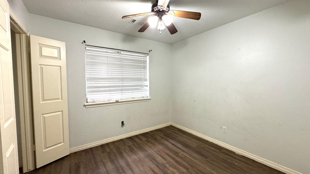 6422 Diamond Rock Drive - Photo 13