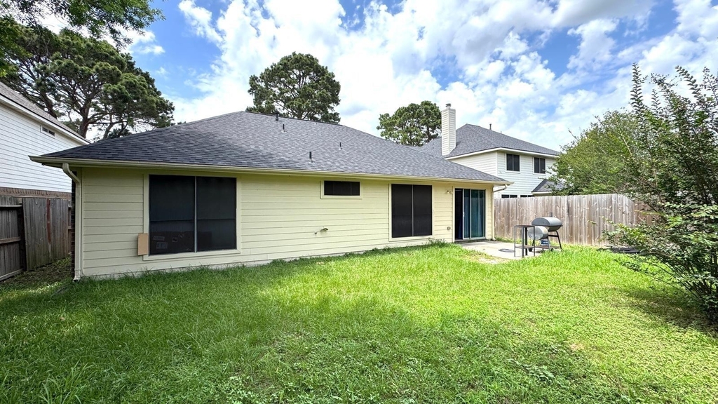 6422 Diamond Rock Drive - Photo 3