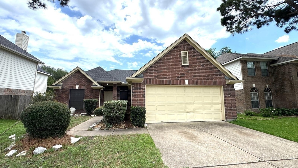 6422 Diamond Rock Drive - Photo 2