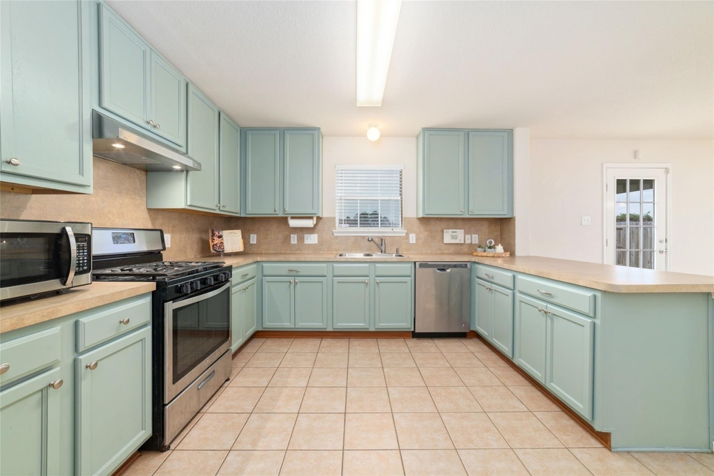 21311 Shadow River Lane - Photo 12