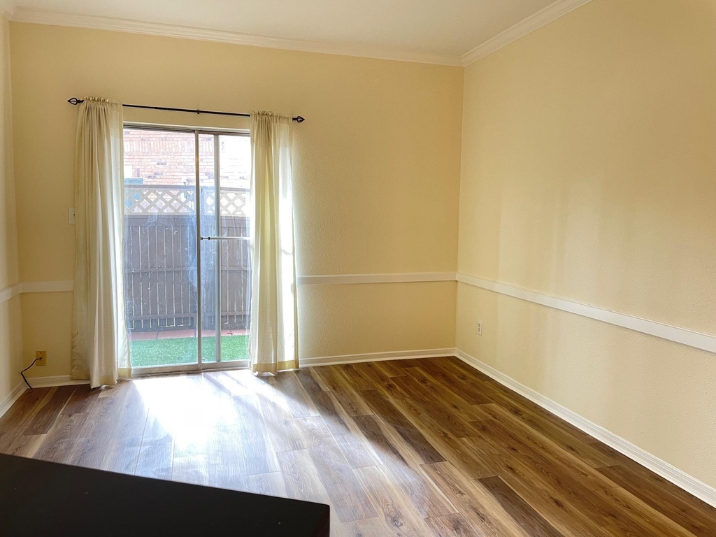 2626 Holly Hall Street - Photo 6