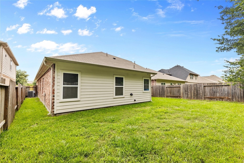 22810 Highland Bluff Lane - Photo 21