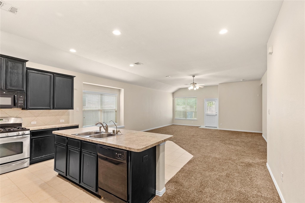 22810 Highland Bluff Lane - Photo 7