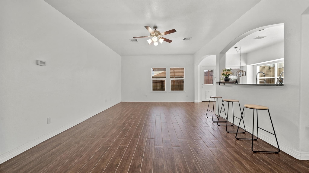 6439 Brimridge Lane - Photo 11