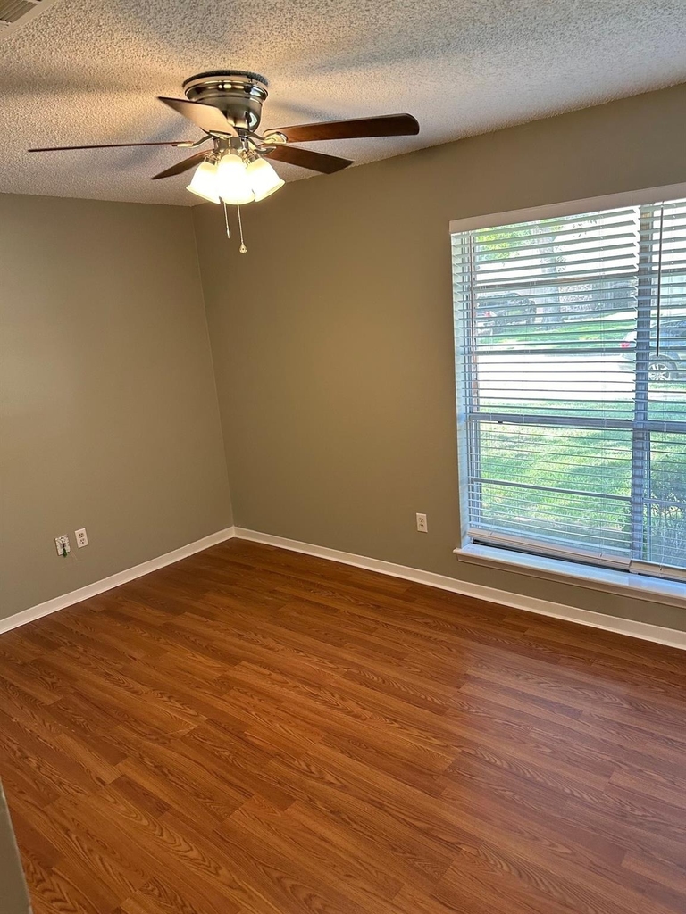 25402 Sugar Valley Lane - Photo 14