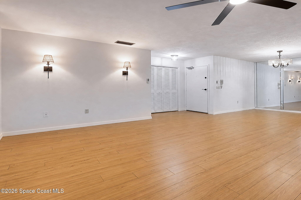 9020 York Lane - Photo 23