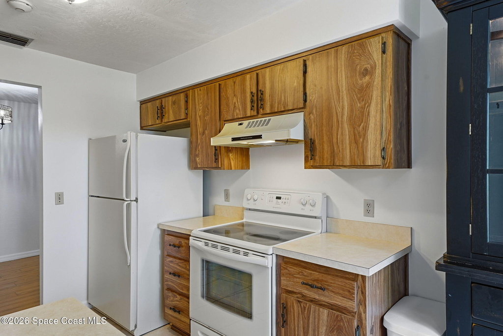 9020 York Lane - Photo 27