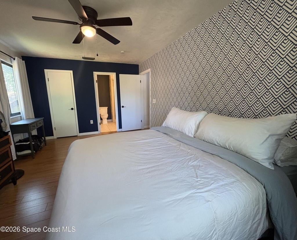 9020 York Lane - Photo 3