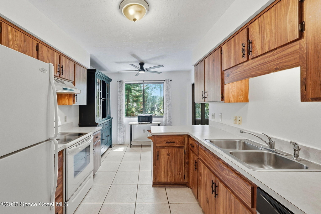 9020 York Lane - Photo 25