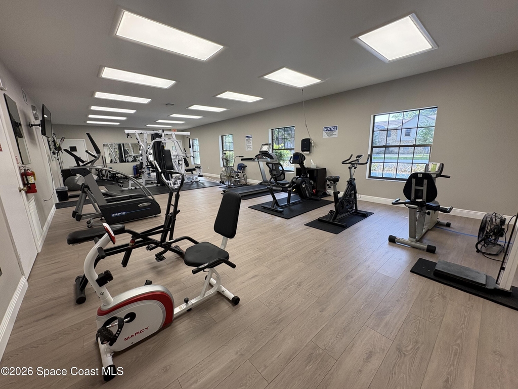 9020 York Lane - Photo 9