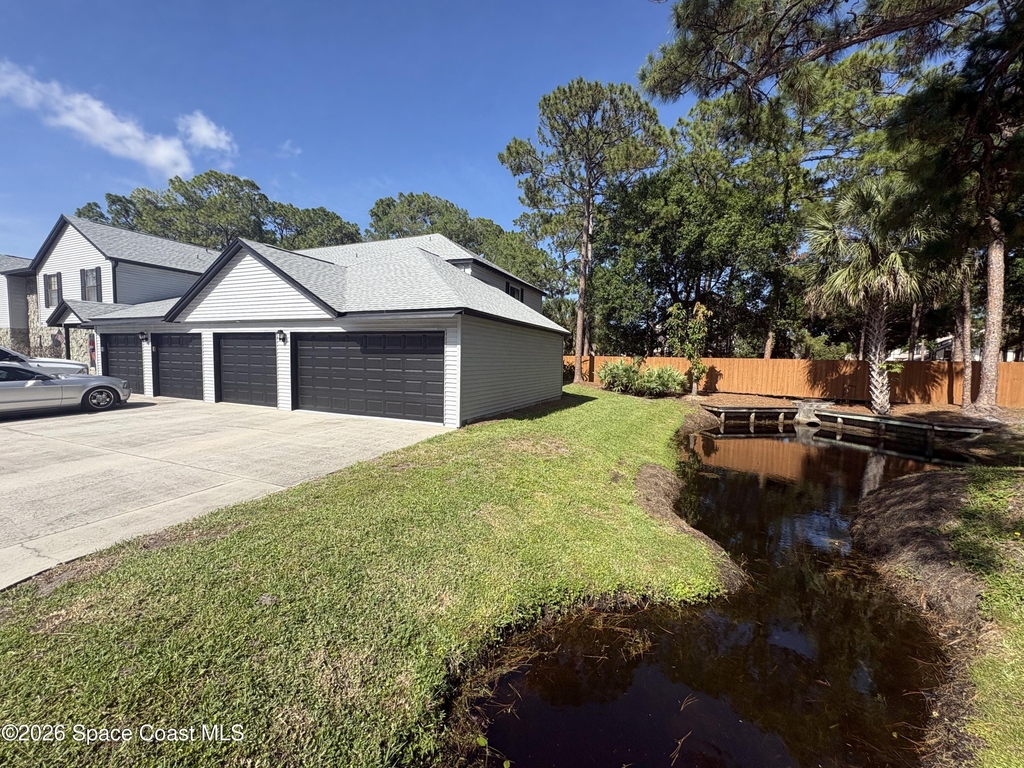 9020 York Lane - Photo 17