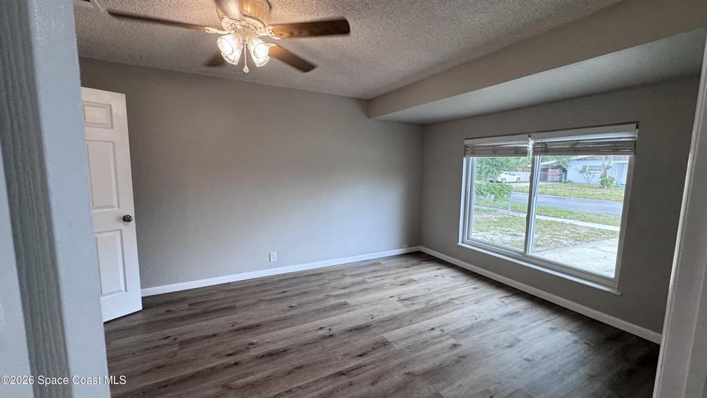 2137 Laden Road - Photo 6