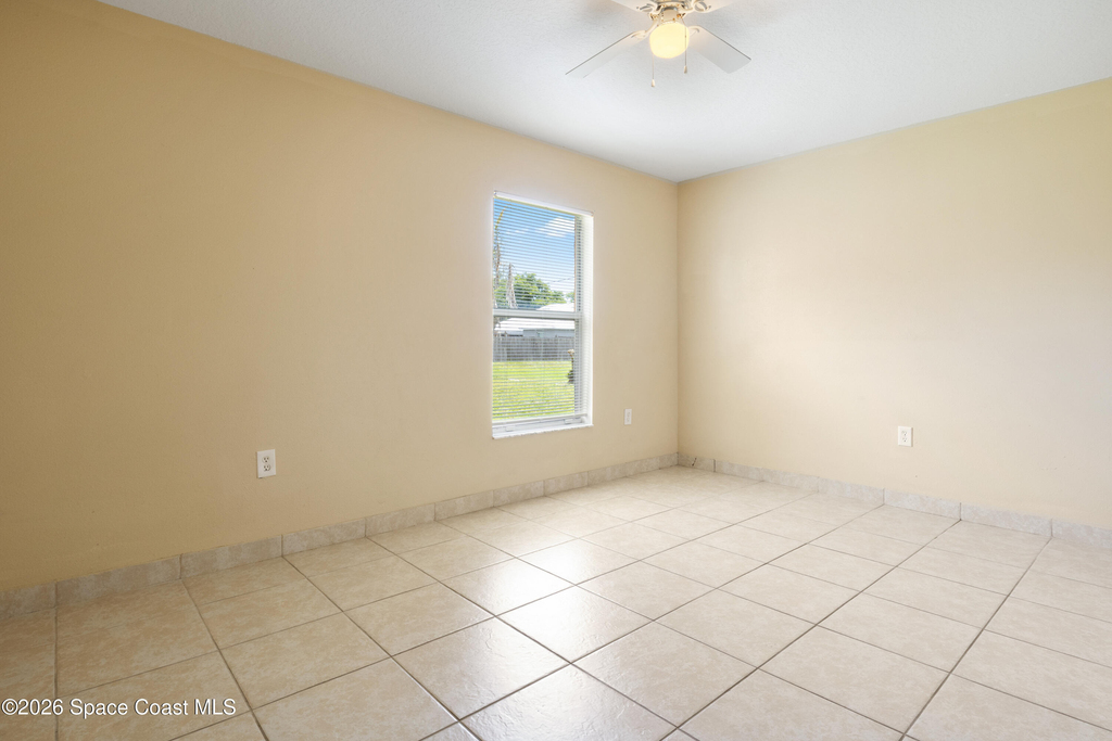 1406 Martinez Street Se - Photo 11