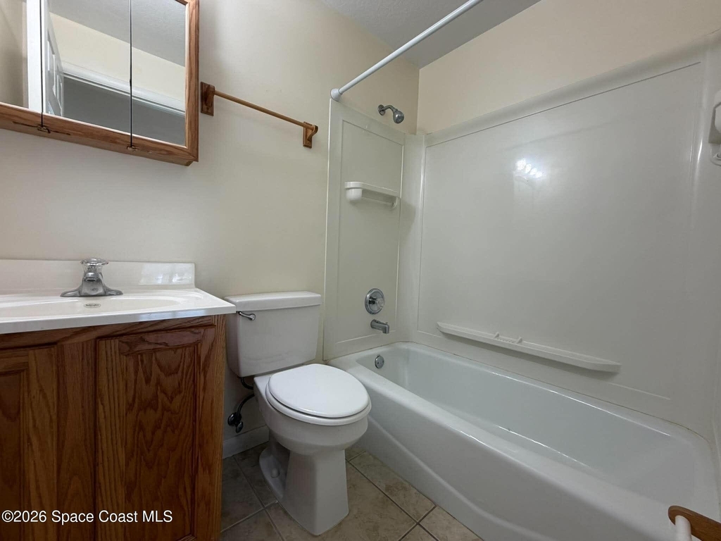 823 Angela Avenue - Photo 12