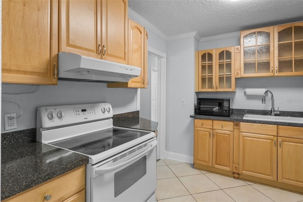 814 W Indiana Avenue - Photo 12