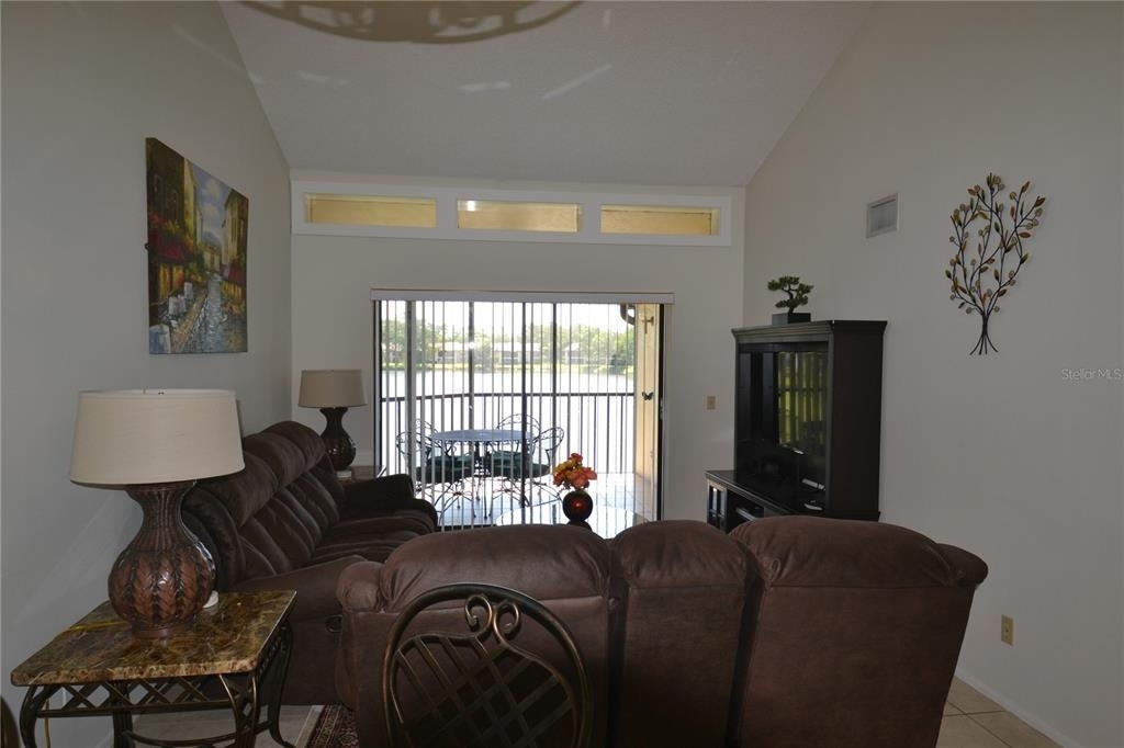 336 Woodlake Wynde - Photo 5
