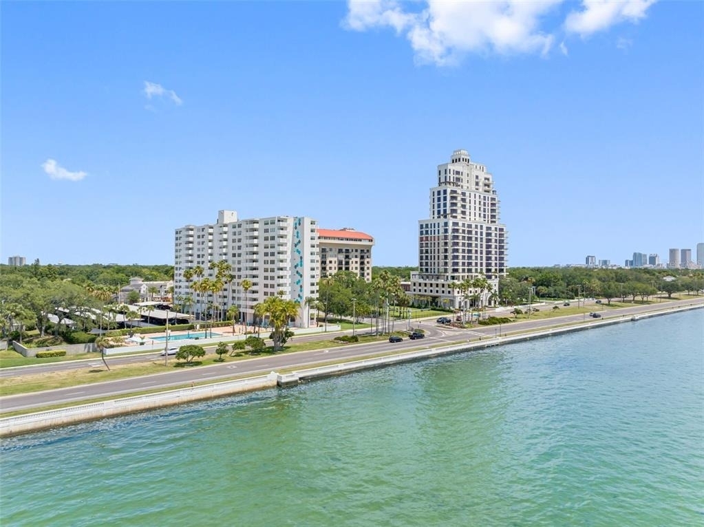 2401 Bayshore Boulevard - Photo 42