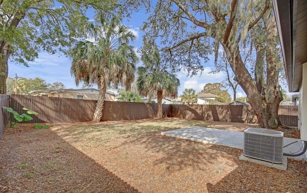 6319 S Church Avenue - Photo 11