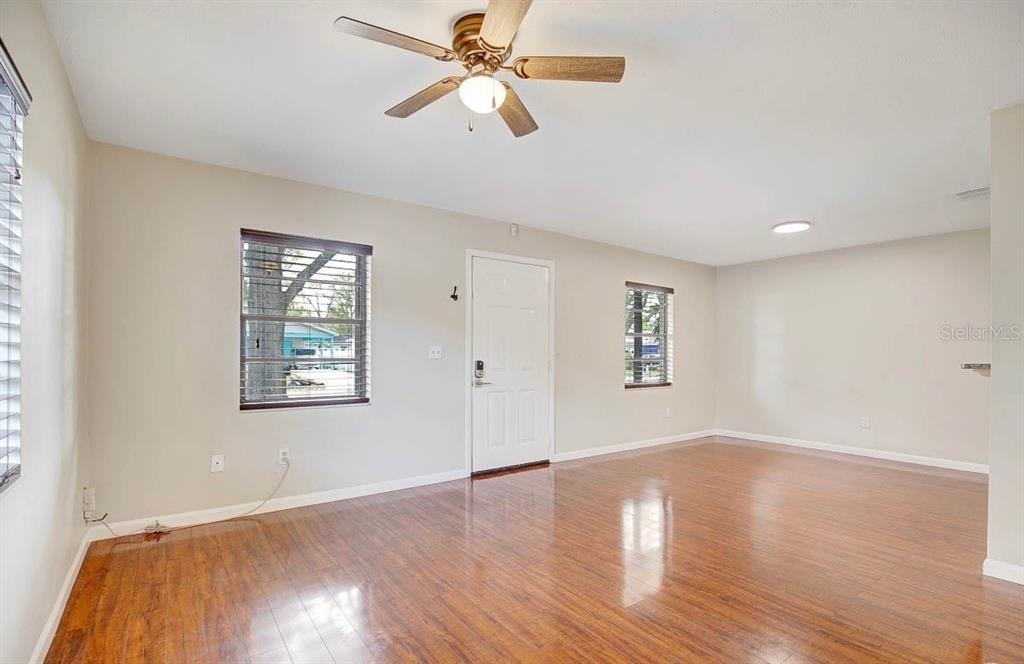 6319 S Church Avenue - Photo 5