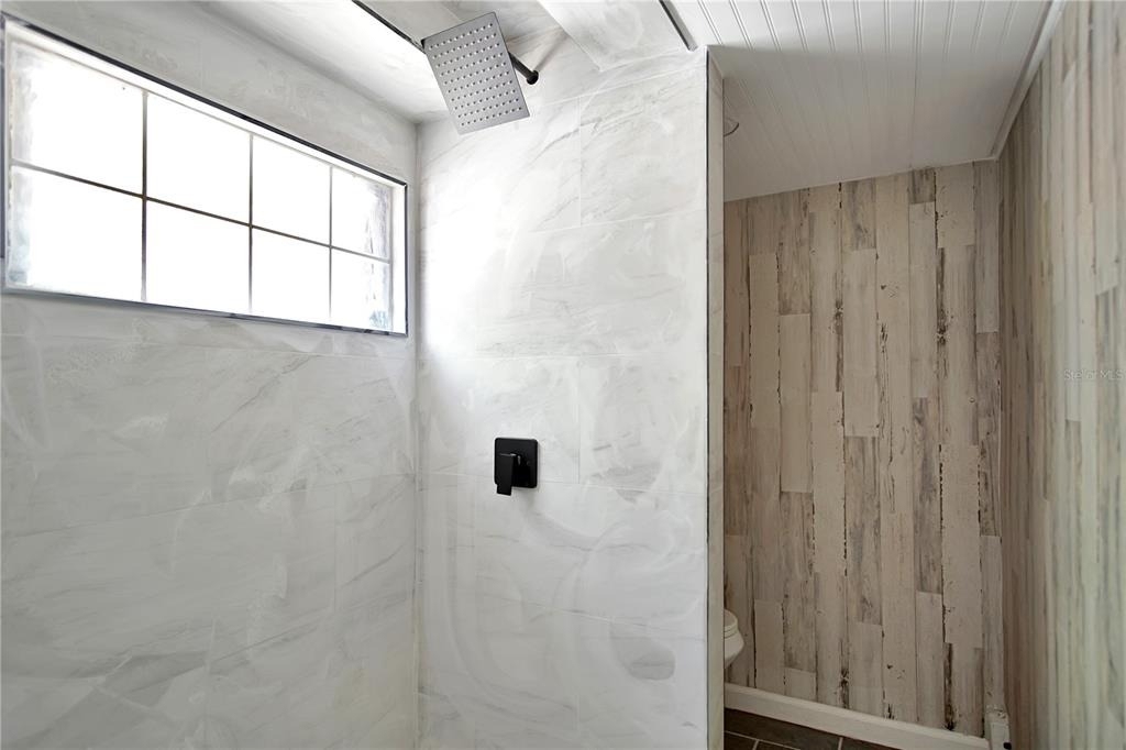 658 Avenue B Nw - Photo 10
