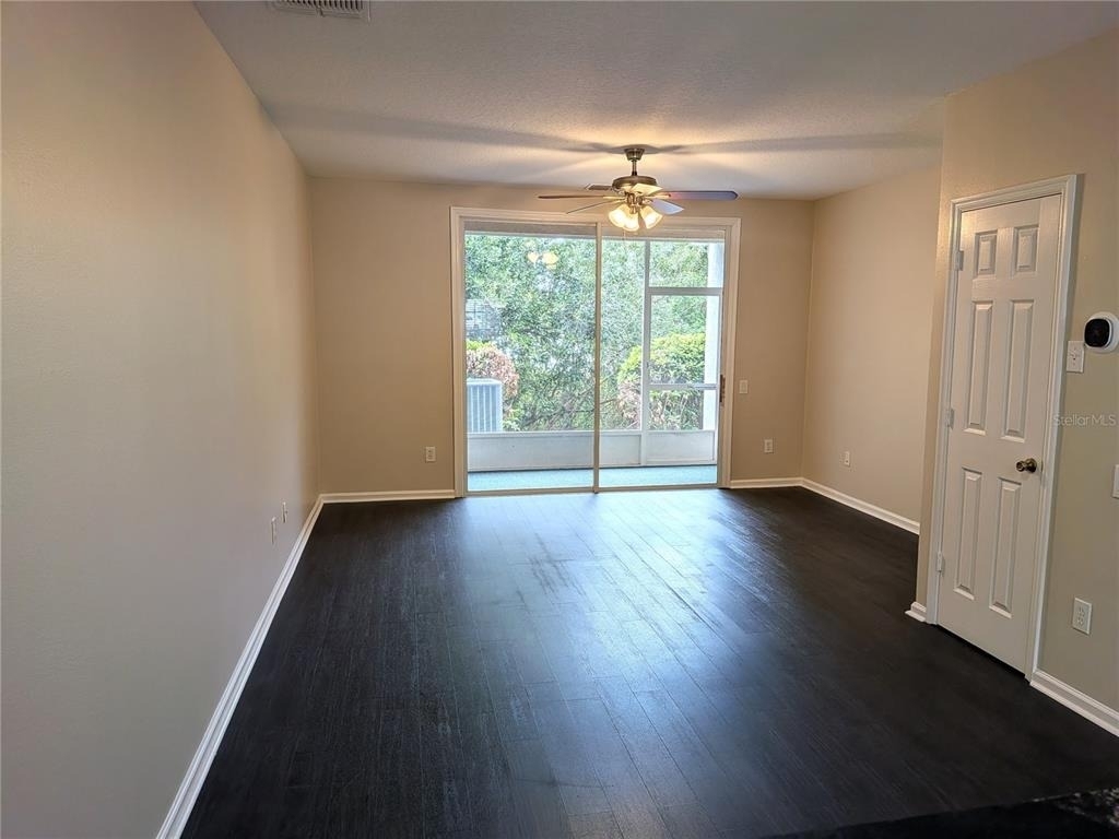902 Vineland Place - Photo 4