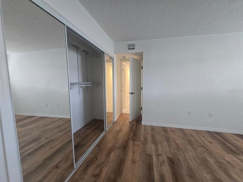 902 Lake Destiny Road - Photo 9