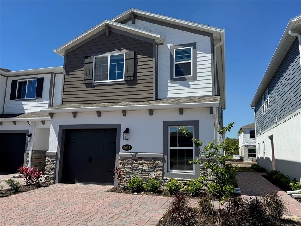 5094 Rain Shadow Drive - Photo 1