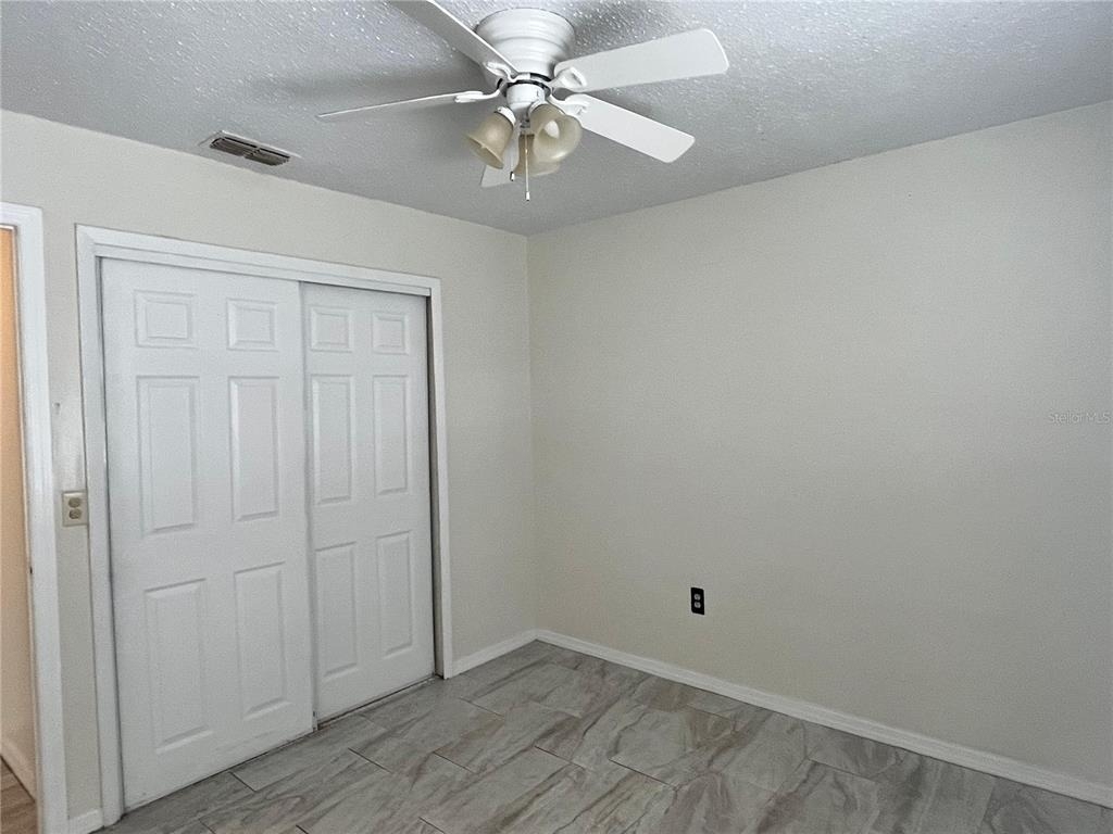 1198 Calanda Ave - Photo 11