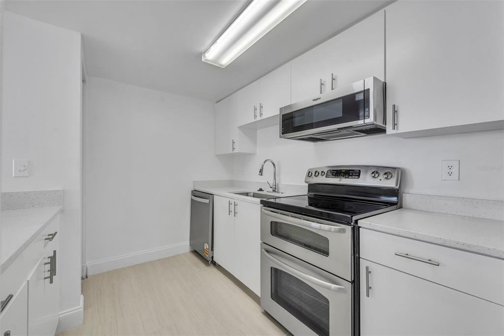 2900 N Atlantic Avenue Nw - Photo 10