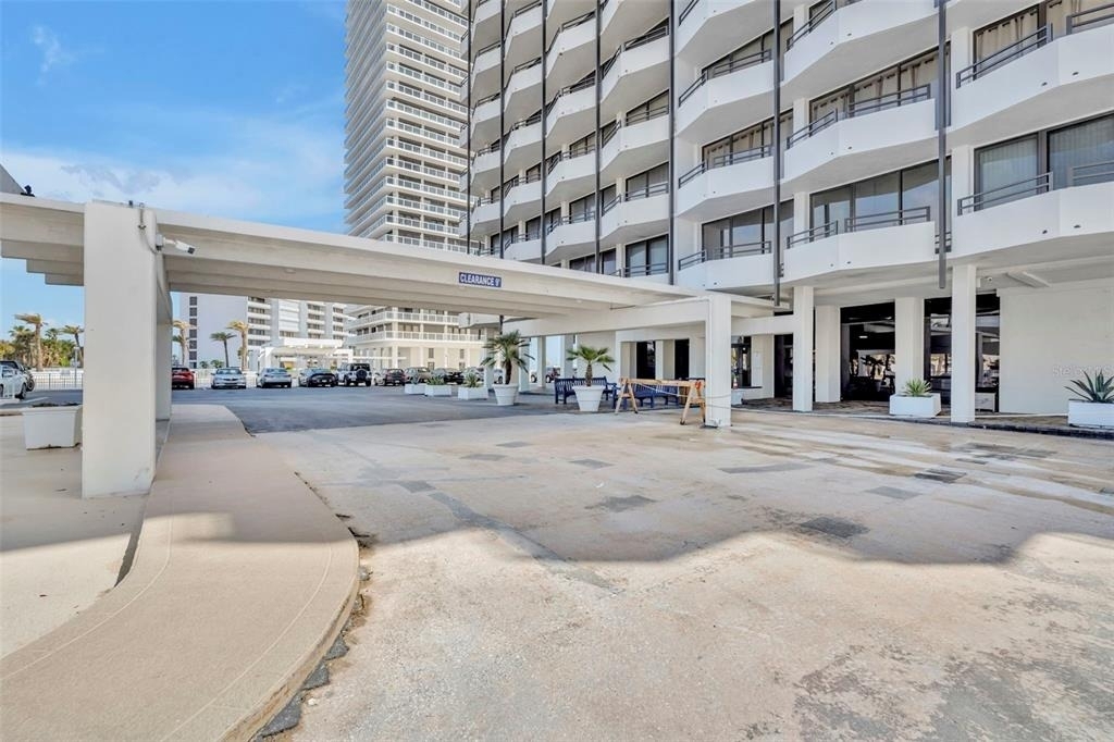 2900 N Atlantic Avenue Nw - Photo 1