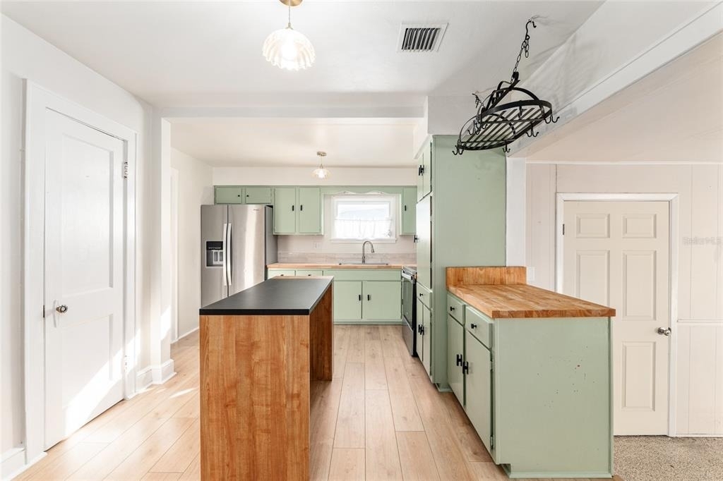 123 Se 1st Street - Photo 28