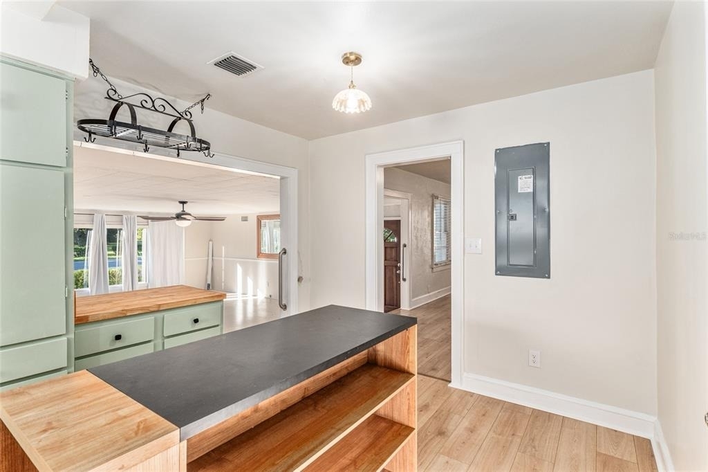 123 Se 1st Street - Photo 31