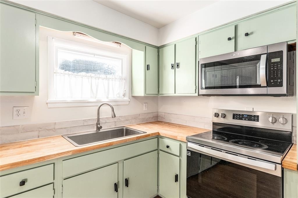 123 Se 1st Street - Photo 35