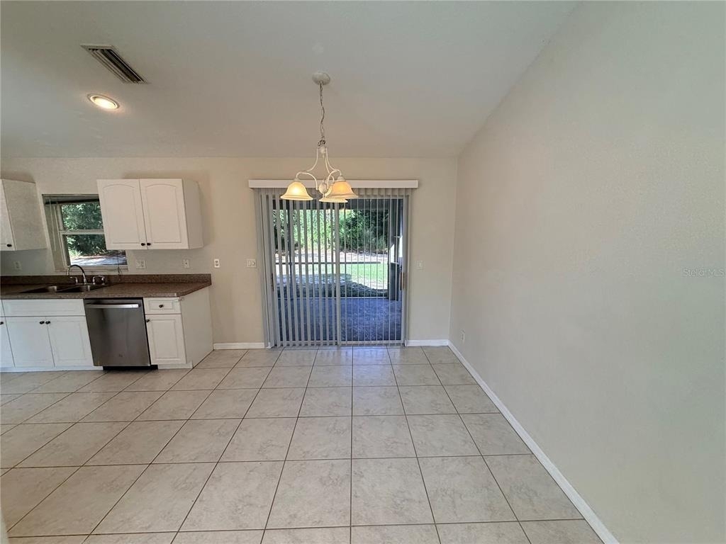 4185 Amari Road - Photo 4