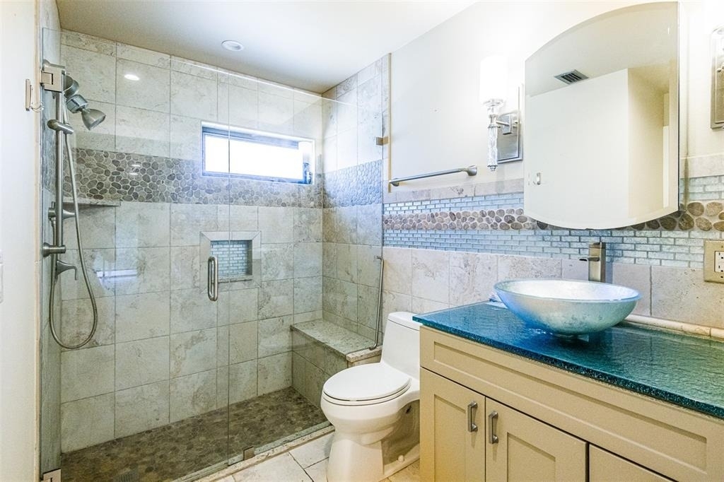 5332 Huntingwood Court - Photo 10