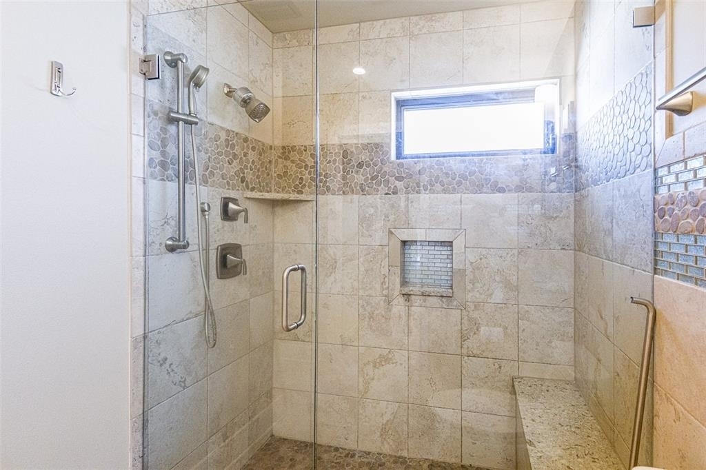 5332 Huntingwood Court - Photo 11